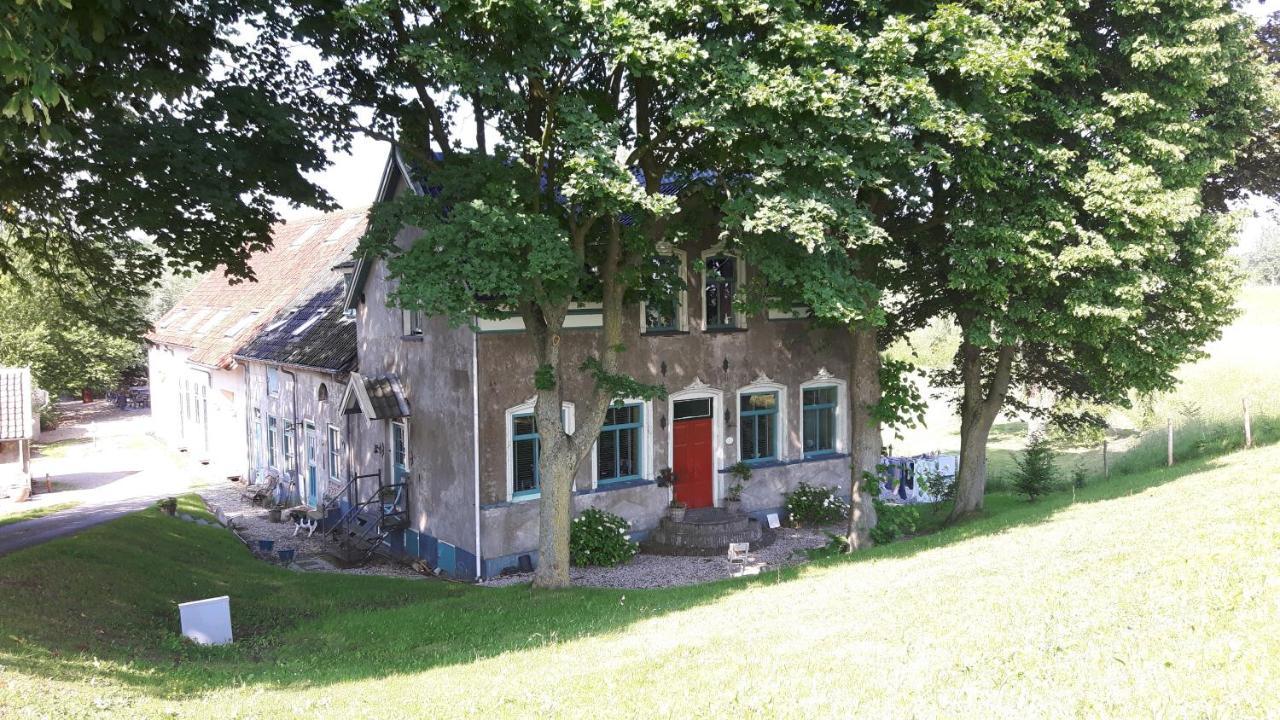 Bed and Breakfast Theetuin Onder De Pannen Lekkerkerk Esterno foto